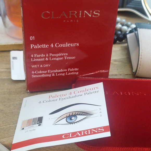 3/$20 NIB Clarins Paris 4 Colour Eyeshadow Palette - Picture 7 of 7